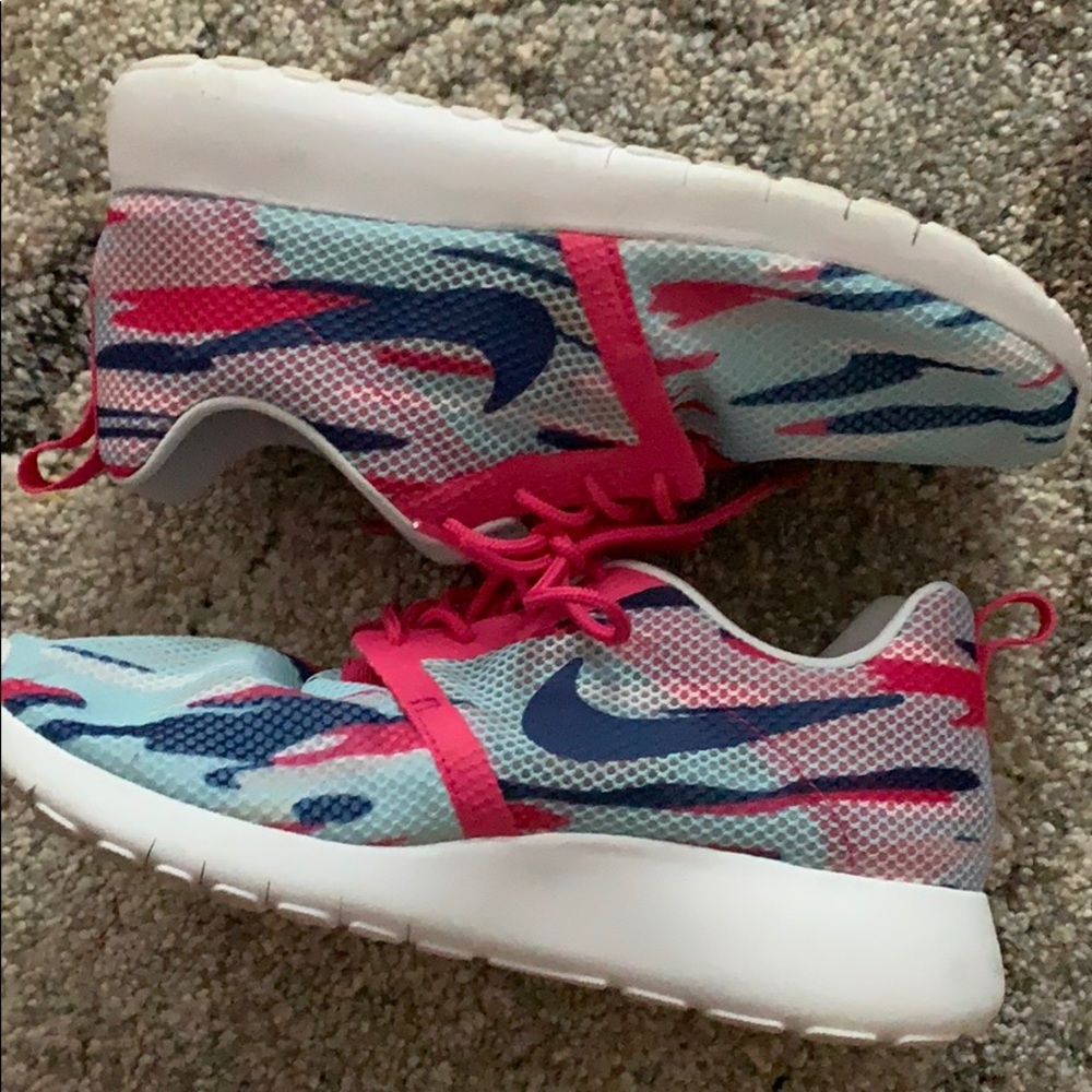 Nike